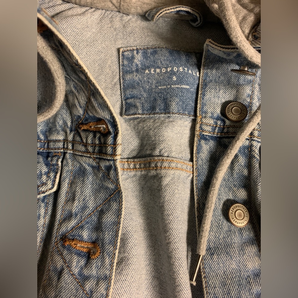 Aeropostale jacket super cute only worn twice .